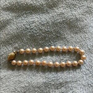 Elegant faux Gold Pearl Bracelet